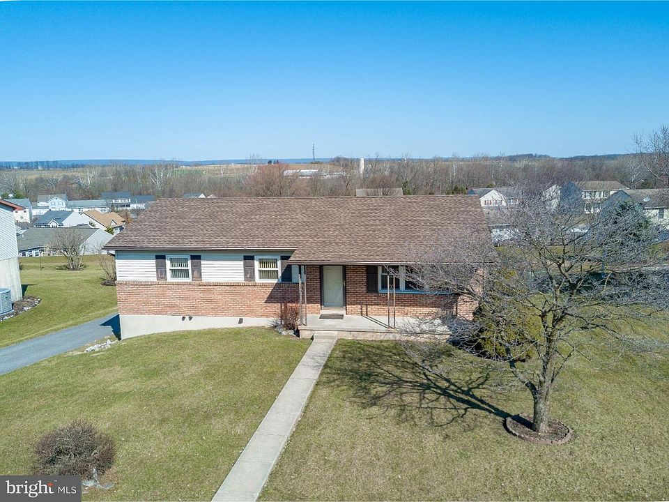 1st image of 617 Lyman Ave