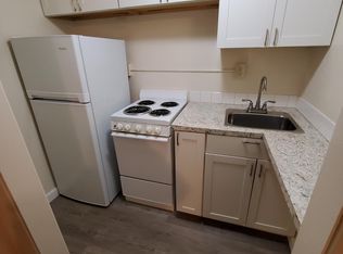 1007 1/2 Burwell St APT 10, Bremerton, WA 98337