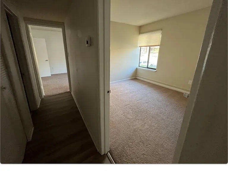 500 Umstead Dr #304F — Photo 18