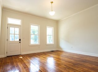 822 Kickapoo St, Leavenworth, KS 66048