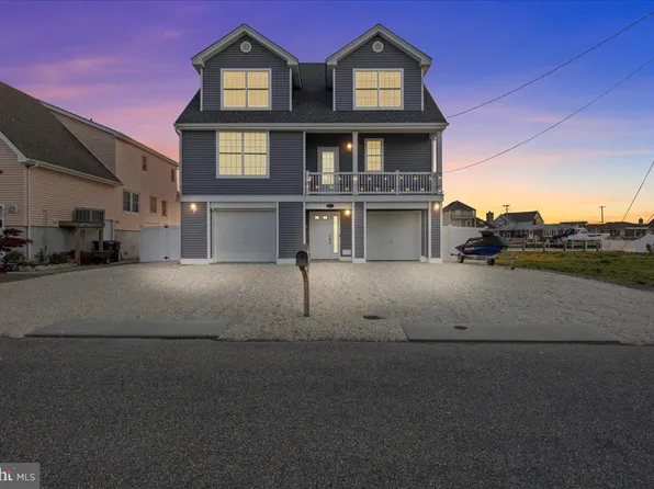 47 Woodhaven Rd, Toms River, NJ 08753