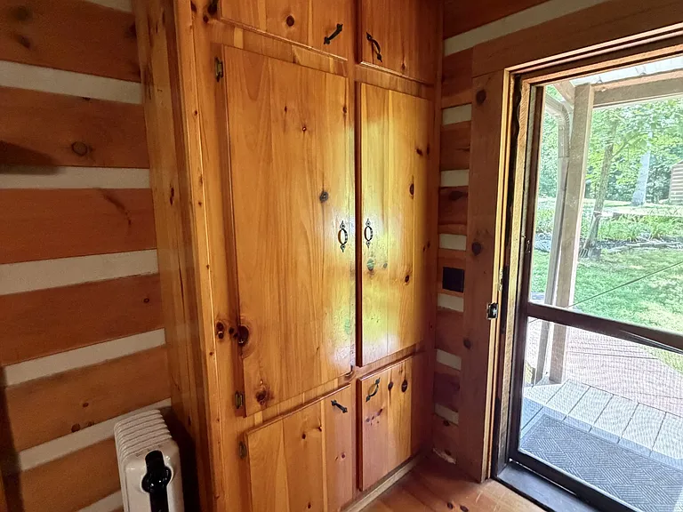 9125 Asheville Hwy #2 — Photo 5