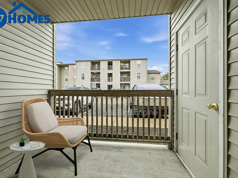 East Street Apartments — Photo 25