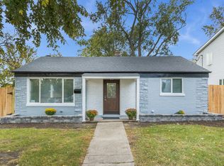 2055 Magnolia Rd, Homewood, IL 60430
