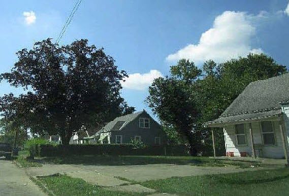4th image of 2203 Ontario St