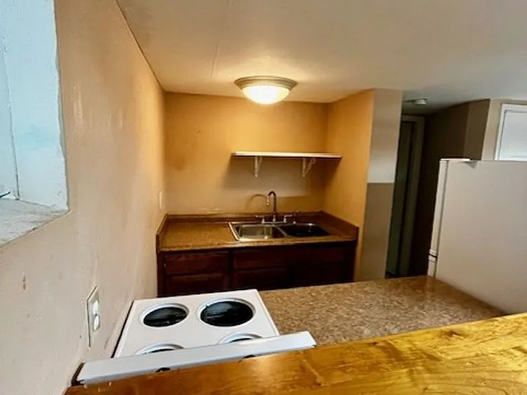 301 N I St — Photo 12