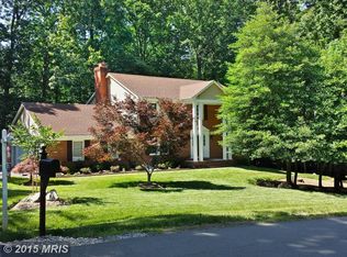 1752 Dressage Dr, Reston, VA 20190