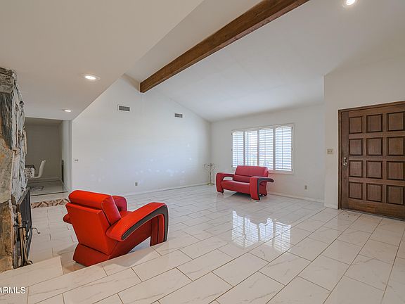2nd image of 4225 W Country Gables Dr