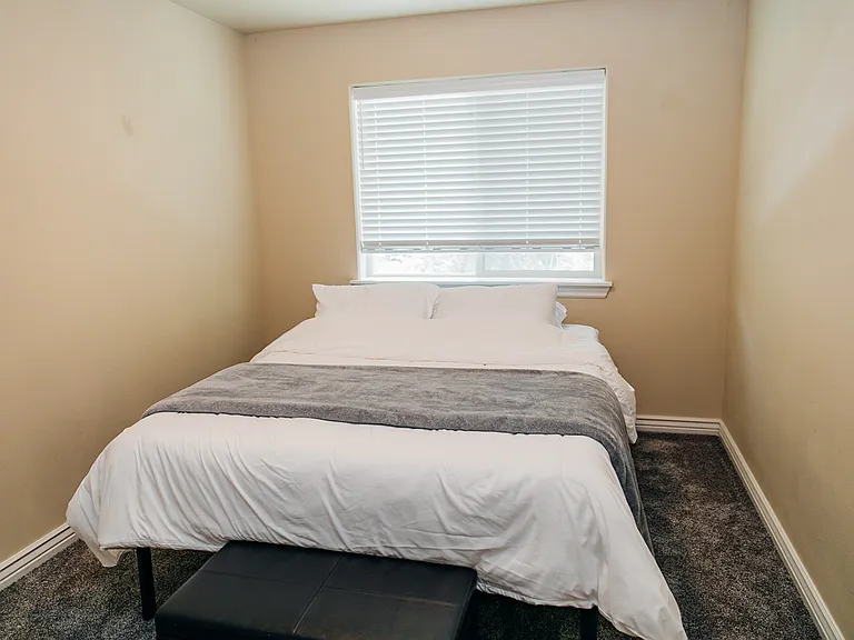360 Lemmon Ln — Photo 10