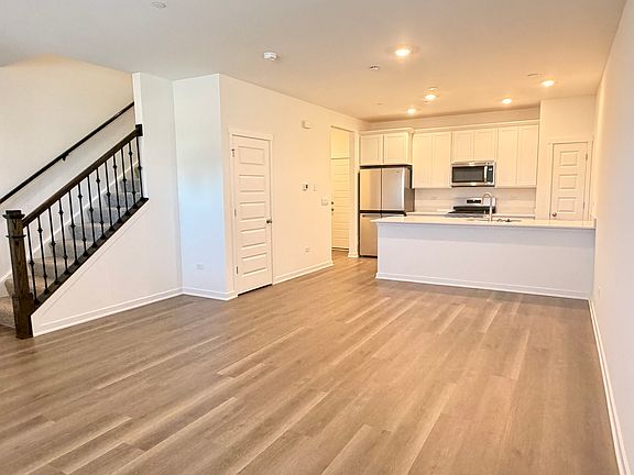 5th image of 2134 Bodega Rd