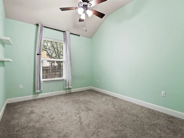 11704 Quintana Cv — Photo 24