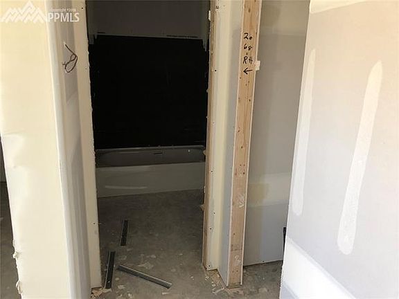 3rd image of 7468 Cat Tail Creek Dr