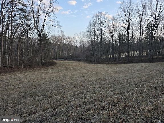 3rd image of 0 Thoroughfare Rd