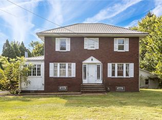 14 E Maitland Ln, New Castle, PA