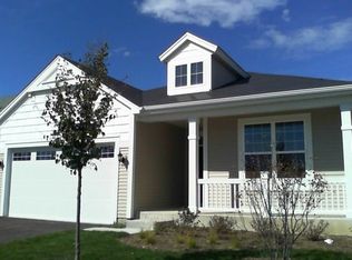 878 Fairmont Rd, Hampshire, IL 60140