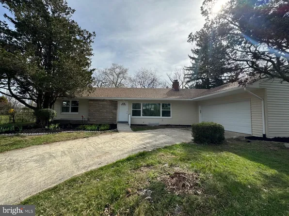 3102 Romain Ct, Suitland, MD 20746