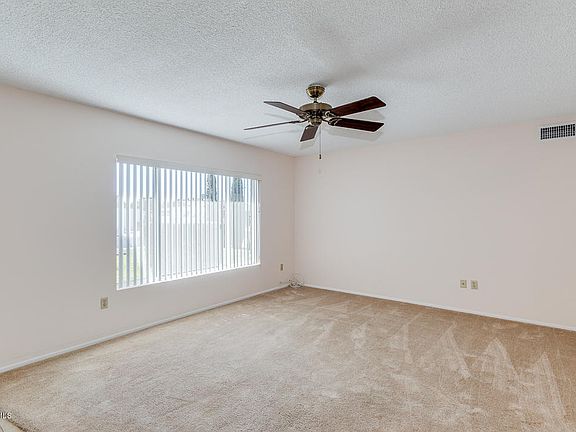 5th image of 4626 W Diana Ave