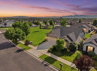 1010 N Chastain Ln, Eagle, ID 83616