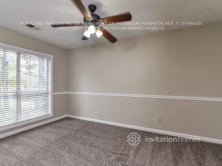 2271 Bankston Cir — Photo 17