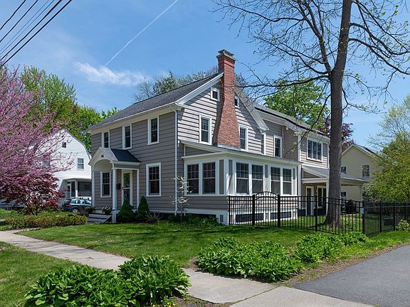 3rd image of 66 Maynard Rd