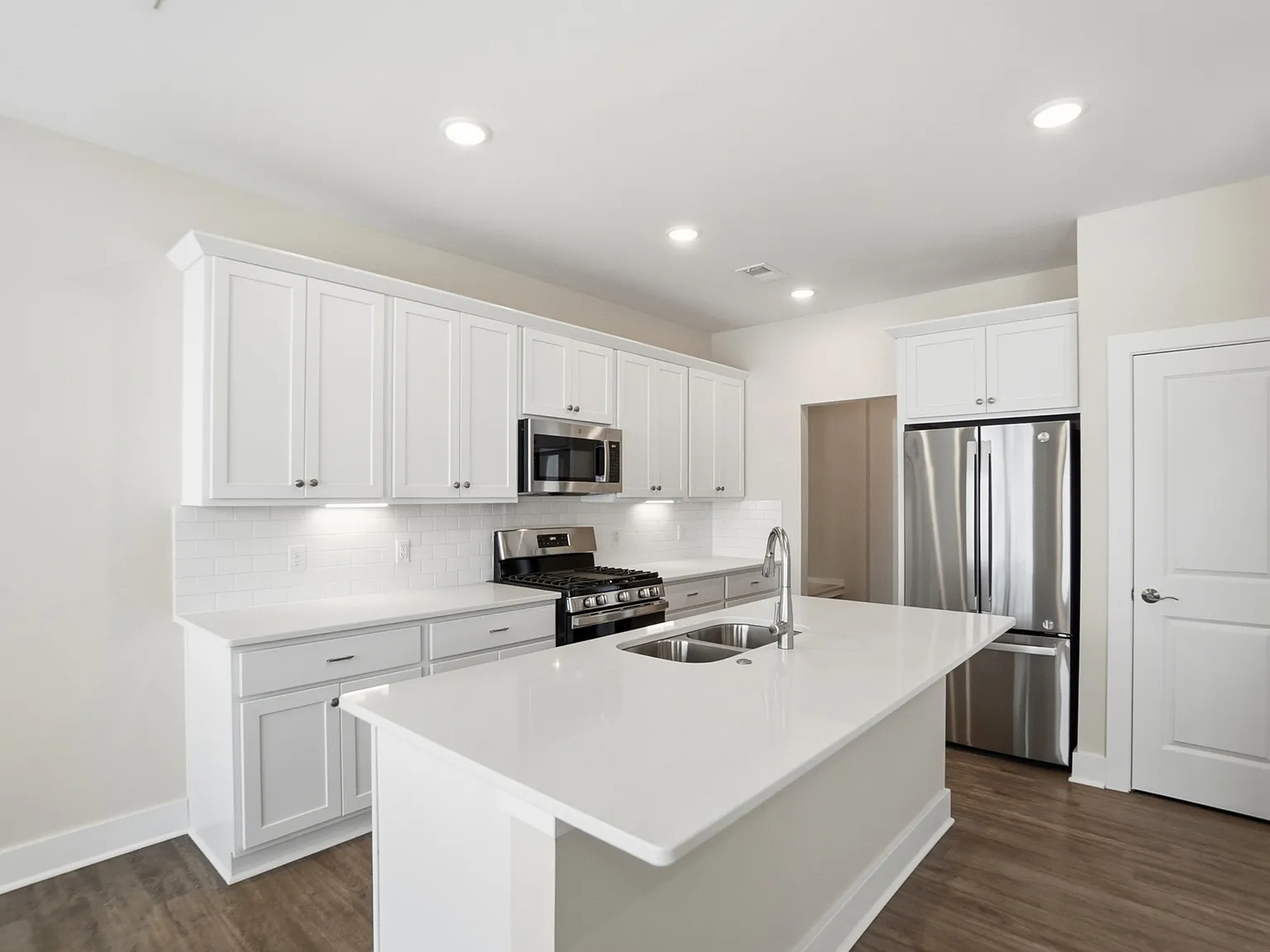 Horizon Pointe Villas III — Photo 2