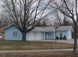 1614 Holly Ct, Lansing, MI 48910