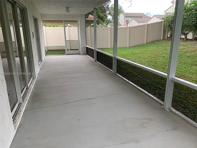 2444 Stonegate Dr — Photo 8