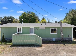 1210 35th Street, Seaview, WA 98644