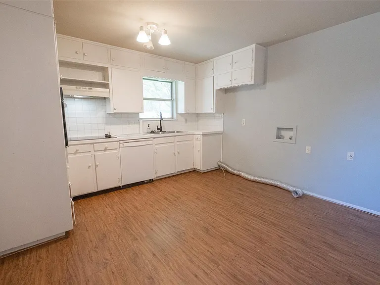 5101 Locke Ave — Photo 12