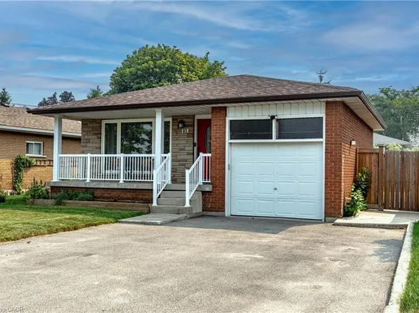 85 Lavina Cres, Hamilton, ON L9C 5S8