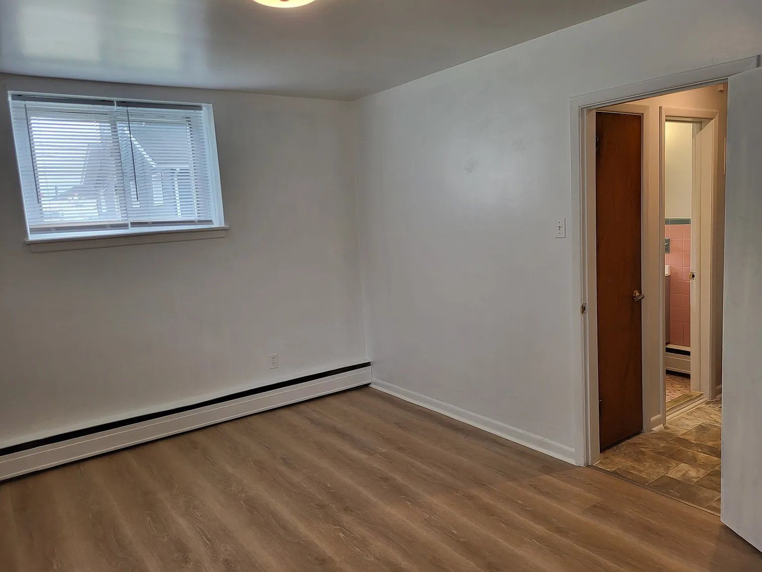 1 bed, 750 sqft, $1,400 — Photo 3