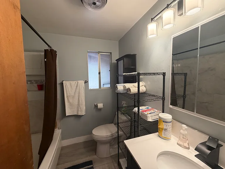 Full bathroom