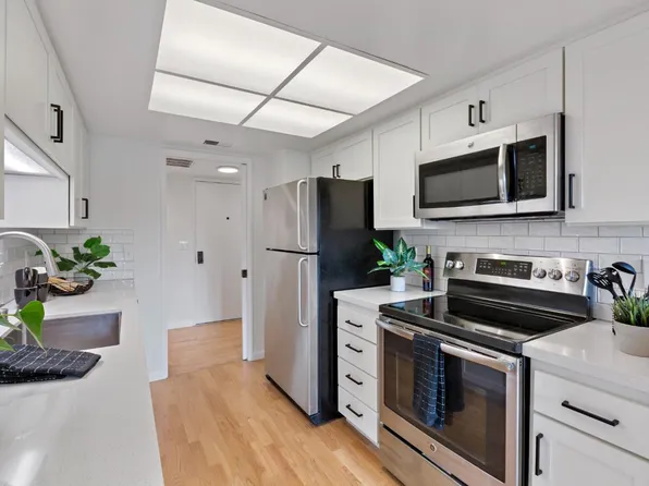 613 Forest Ave, Palo Alto, CA 94301