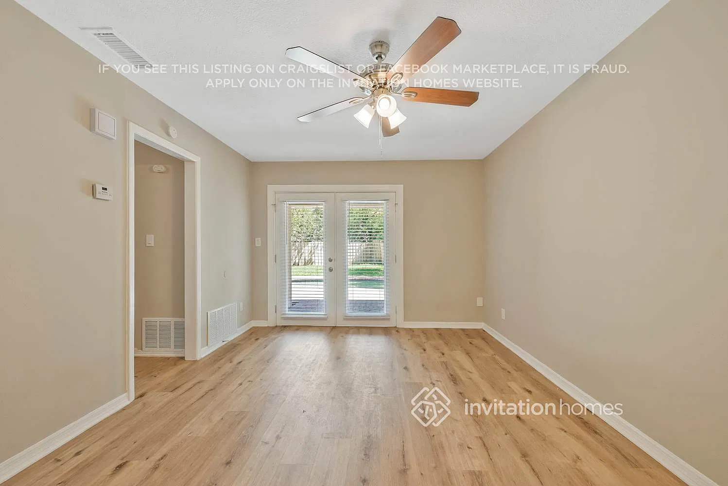4515 Chateau Rd Orlando, FL 32808 — Photo 4