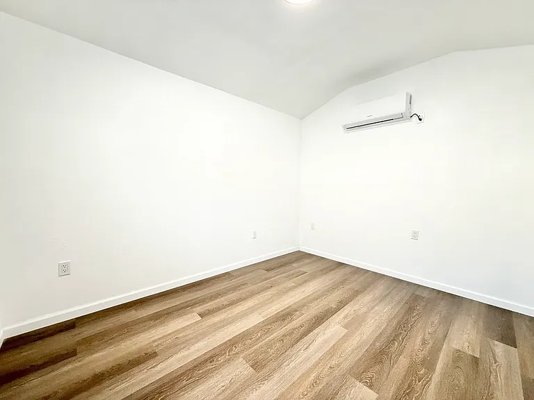 37228 Cedar Blvd #B — Photo 19