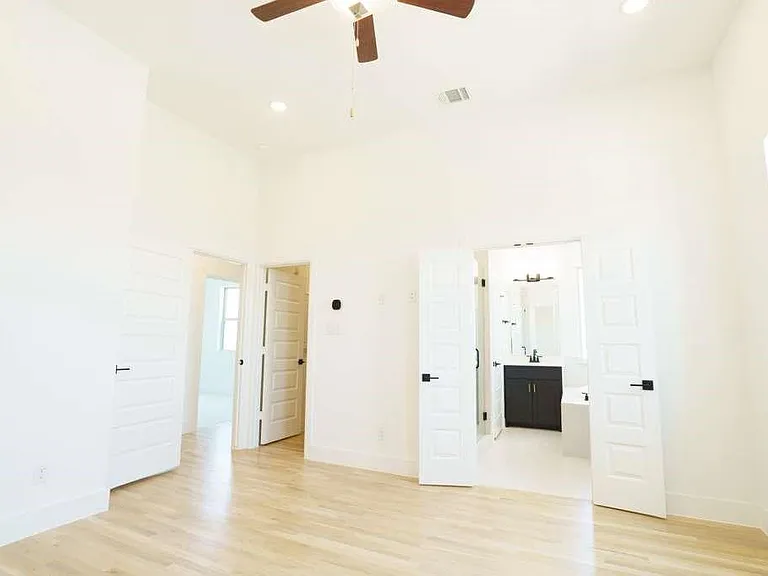 9311 Easy St — Photo 14