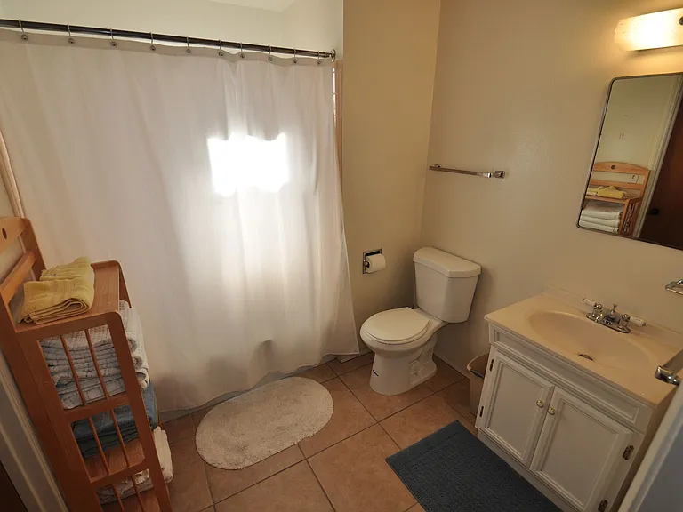 BATHROOM_11152022