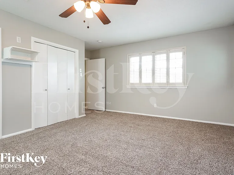 1424 Wreyhill Dr — Photo 11