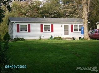 611 Burns Rd, Kimball, MI 48074