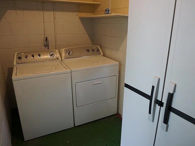 1302 Clinton Rd — Photo 22