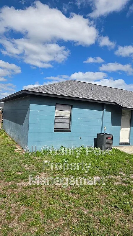 Building Photo - 1516 Moonlite Dr