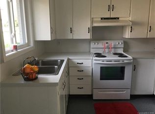 622 E Ketchie St, China Grove, NC 28023