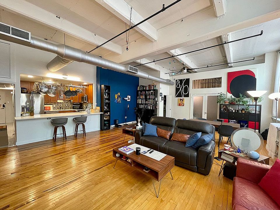 1st image of 1238 Callowhill St Suite 205