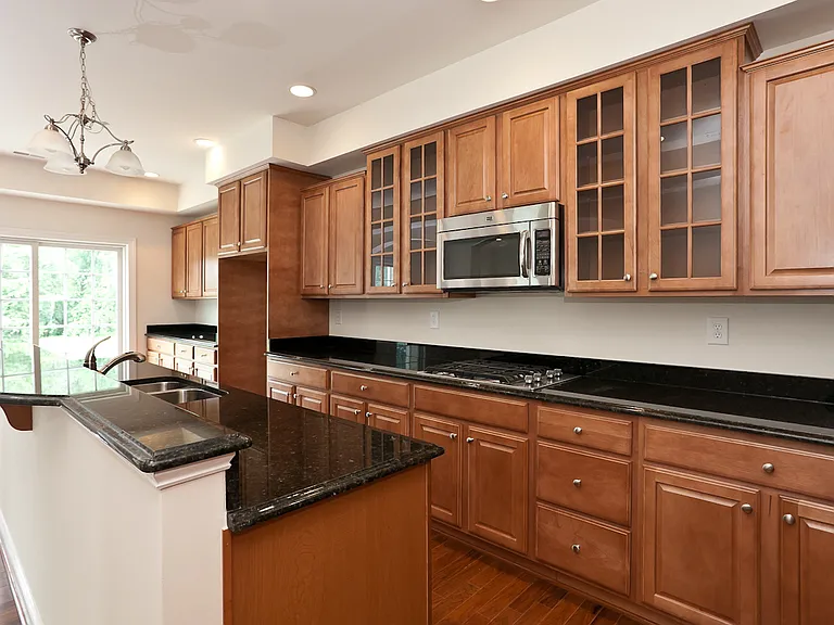12 Chestnut Woods Dr — Photo 22