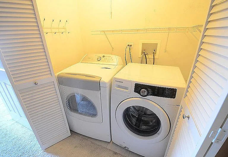 Washer Dryer 2nd floor