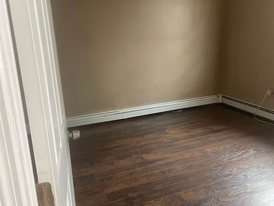 Bedroom entrance wooden flooring