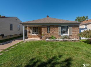 13138 Irene St, Southgate, MI 48195