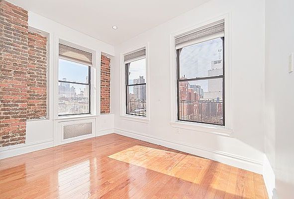 1st image of 359 W 54th St APT 6FS