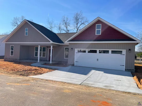 118 Pecan St, Cochran, GA 31014