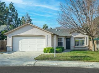 5727 N McCaffrey Ave, Fresno, CA 93722
